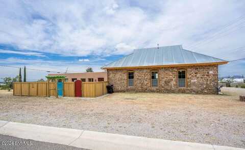 15890 B Street, Organ, NM 88052