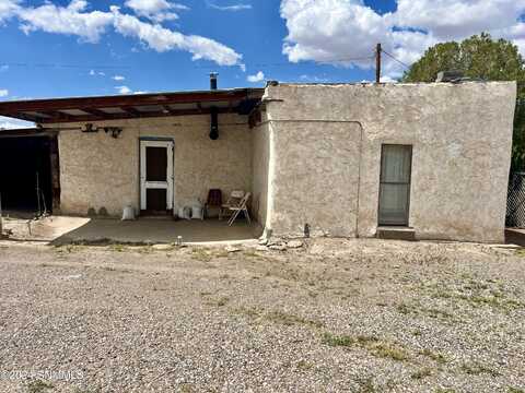 106 Gregorio Miranda Street, Hatch, NM 87937