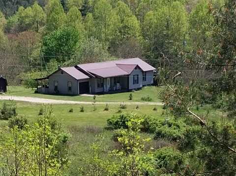 342 Dewey Banks Road, Campton, KY 41301