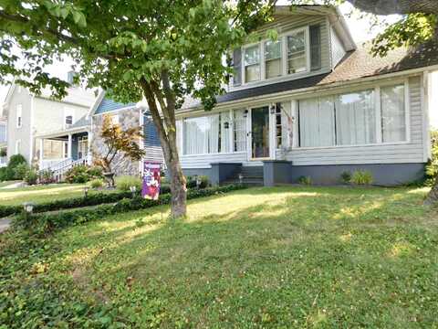 267 Main Street, Irvine, KY 40336