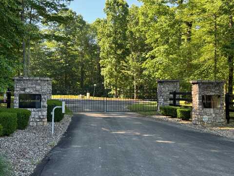 4 Village Court, Russell Springs, KY 42642