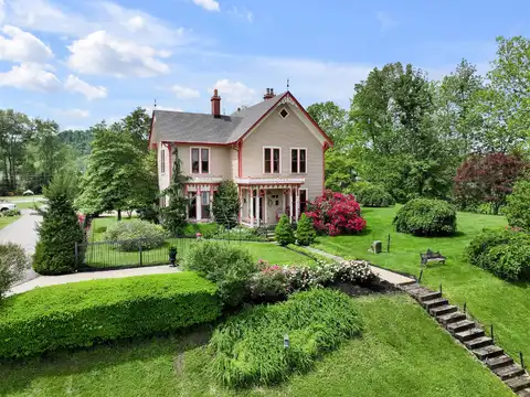 1023 Riverside Drive, Greenup, KY 41144