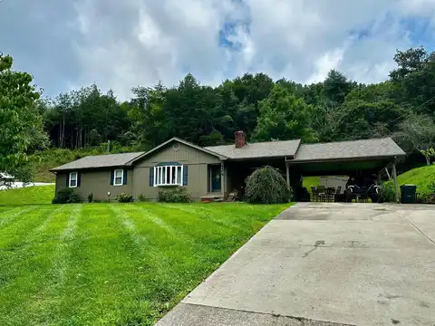 4169 North KY 11, Cannon, KY 40923