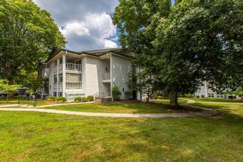 395 Redding Road, Lexington, KY 40517