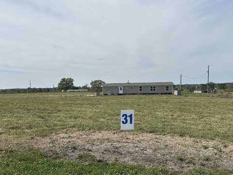 31 Wolf Bend, East Bernstadt, KY 40729