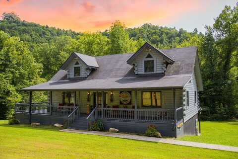 2945 Cat Creek Road, Stanton, KY 40380