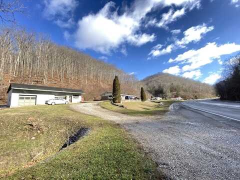 2315 Redfox Road, Red Fox, KY 41847