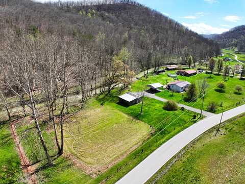 1875 Fitchburg Road, Ravenna, KY 40472