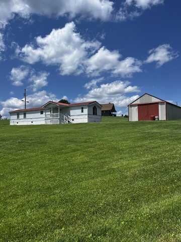 21 McCracken Lane, East Bernstadt, KY 40729