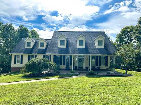 304 West Majestic Drive, Burnside, KY 42519