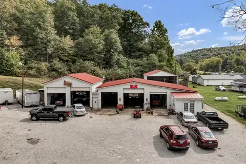 74 Enterprise Lane, Olive Hill, KY 41164