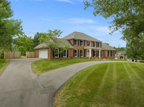 2076 Lakeside Drive, Lexington, KY 40502