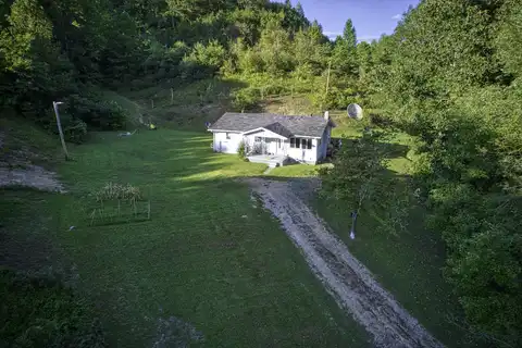 5727 Lower Sand Lick Road, West Liberty, KY 41472