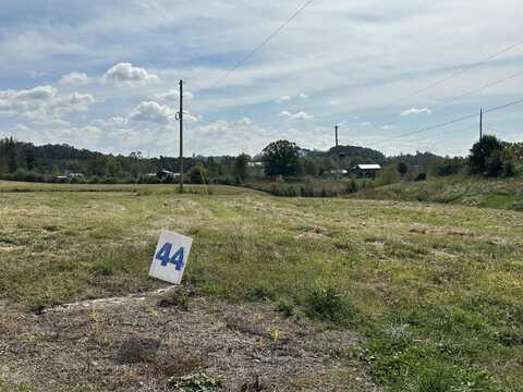 44 Bull Run, East Bernstadt, KY 40729