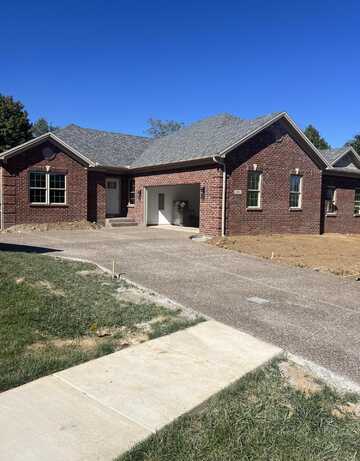 2004 Berry HILL Drive, Frankfort, KY 40601