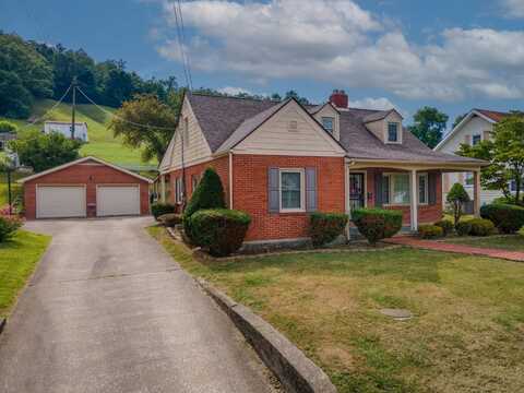 750 Broadway Street, West Liberty, KY 41472