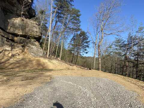 974 Cliffs Edge Road, East Bernstadt, KY 40729