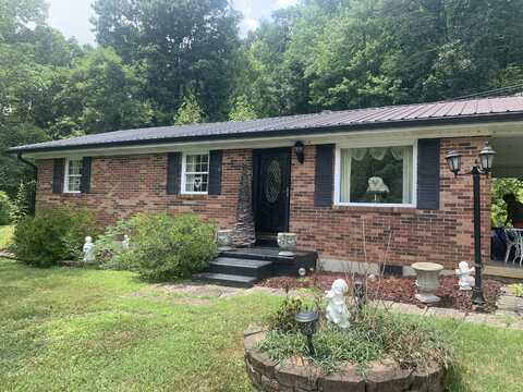 5727 South KY 7, West Liberty, KY 41472