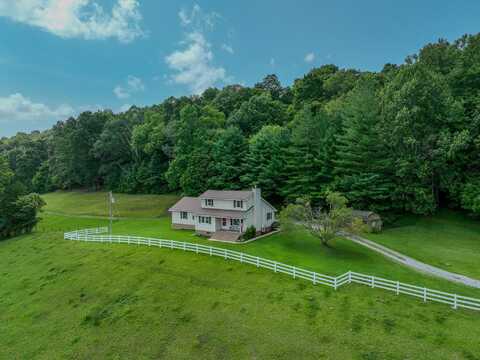 549 Dry Creek Road, Elk Horn, KY 42733