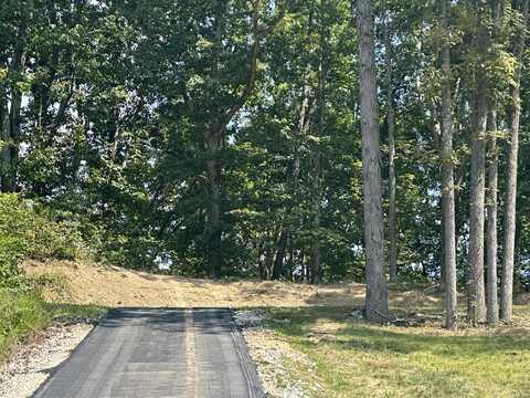 67 Bluestone Drive, East Bernstadt, KY 40729