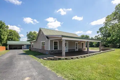 314 Russell Cave Road, Paris, KY 40361