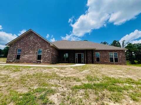 19 Garret Ln, Ellisville, MS 39437