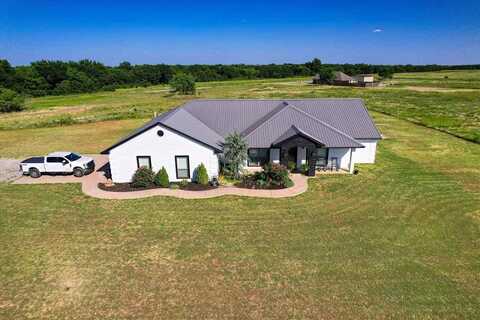 1941 SW Mariah Dr, Cache, OK 73527