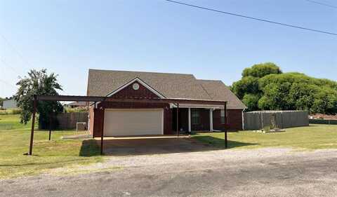 37 NE Uvon Ln, Elgin, OK 73538