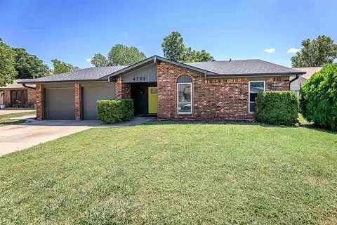 4733 NE MacArthur Cir, Lawton, OK 73507