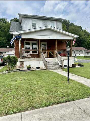 1304 W Jackson St, Covington, VA 24426