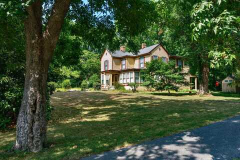 3147 Glasgow Highway, Buena Vista, VA 24416