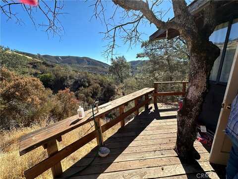 452 Watertrough Road, Clearlake Oaks, CA 95423