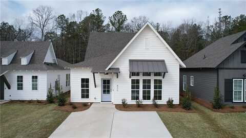 836 VILLAGE DRIVE, OPELIKA, AL 36801