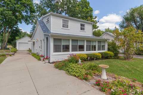 2428 Curtis, Adrian, MI 49221