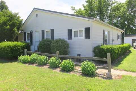 10196 Pence, Blissfield, MI 49228