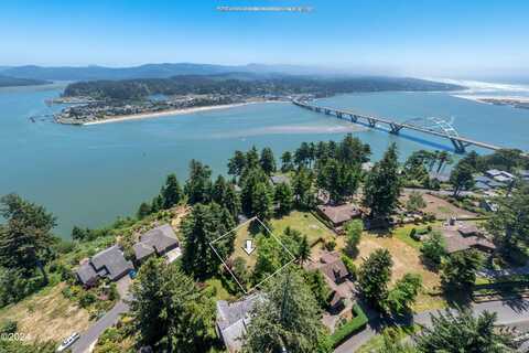 734 NW Highland, Waldport, OR 97394