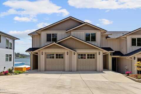 823 SW 13th Street Unit #1, Newport, OR 97365
