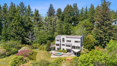 1121 SE Spruce, Newport, OR 97365