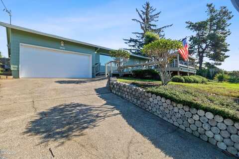 3510 NE Johns Loop, Neotsu, OR 97364