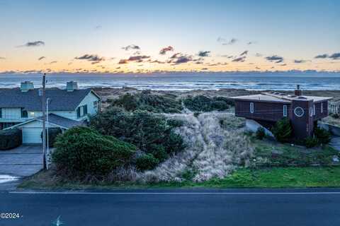 2102 NW Oceania, Waldport, OR 97394