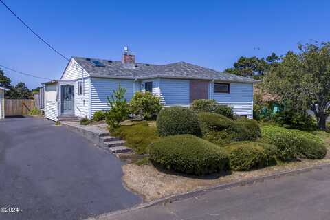 1537 NW Grove, Newport, OR 97365