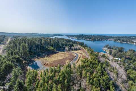 1640 NE Devil's Lake, Lincoln City, OR 97367