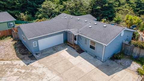 688 NE 54th, Newport, OR 97365