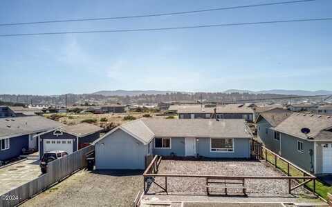 1005 NW Pacific, Waldport, OR 97394