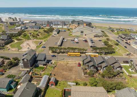 47 SW Coast, Newport, OR 97365