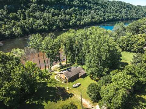 294 Wheatstone Rd., Cotter, AR 72626