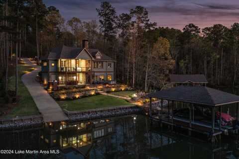 203 Kidds Cove Dr, Dadeville, AL 36853