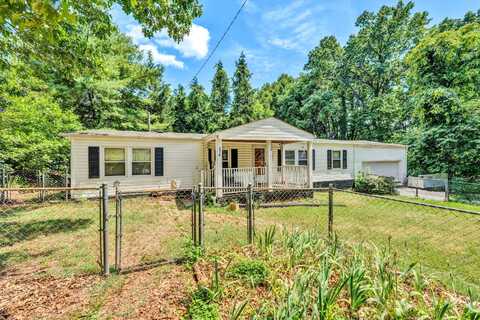 914 Givens Tyler RD, Salem, VA 24153