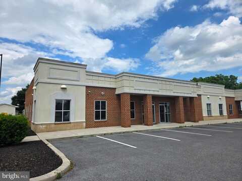 176 HEALTH CARE LN #1, MARTINSBURG, WV 25401