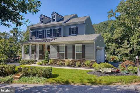 9028 OLD HARFORD RD, PARKVILLE, MD 21234
